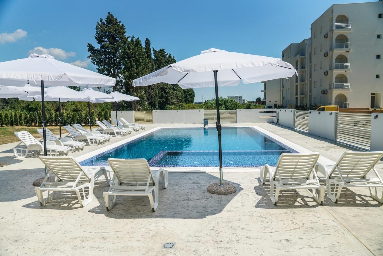 La Dolce Vita Residence Ulcinj Exterior photo